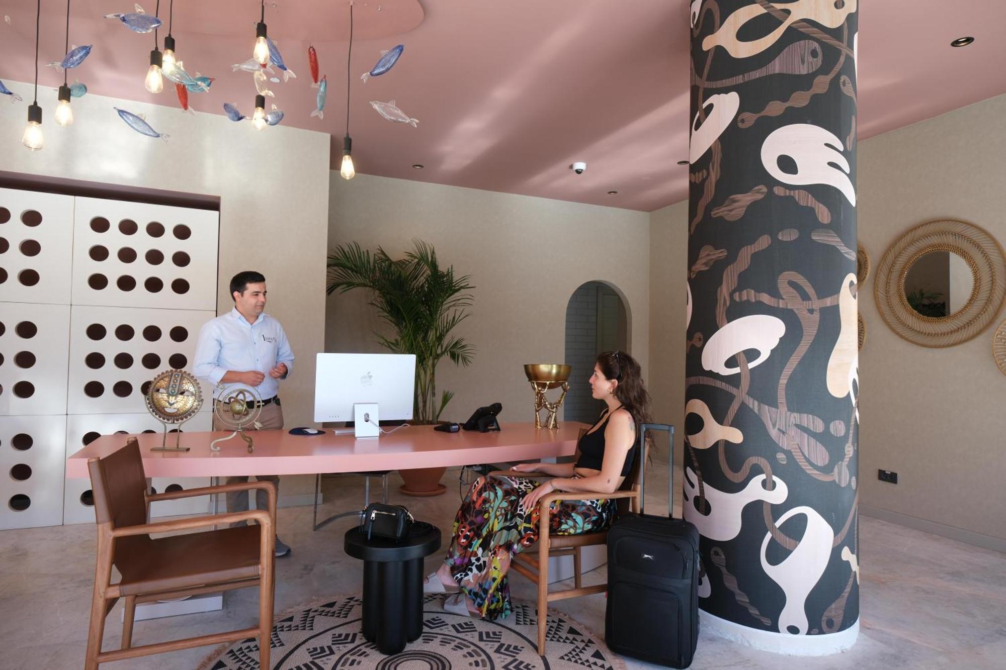 Lures Hotel 칼칸 외부 사진